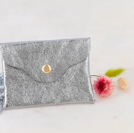 [PCH_IR_0001_GRS] Pochette irrisé en cuir - Gris