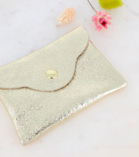 [PCH_IR_0001_OR] Pochette irrisé en cuir - Or